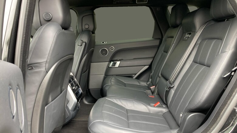 Land Rover Range Rover Sport 3.0 D250 HSE Silver 5dr Auto [7 Seat] Diesel Estate